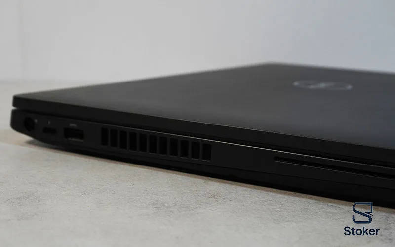 پورتها و اتصالات لپتاپ استوک Dell 5501